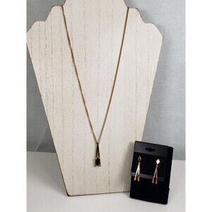 Vintage 1975 Avon Plaza Gold Tone Faux Amethyst Pendant Necklace Earring Set